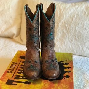 Shyanne Tan Leather Cowgirl Boots size 8.5
